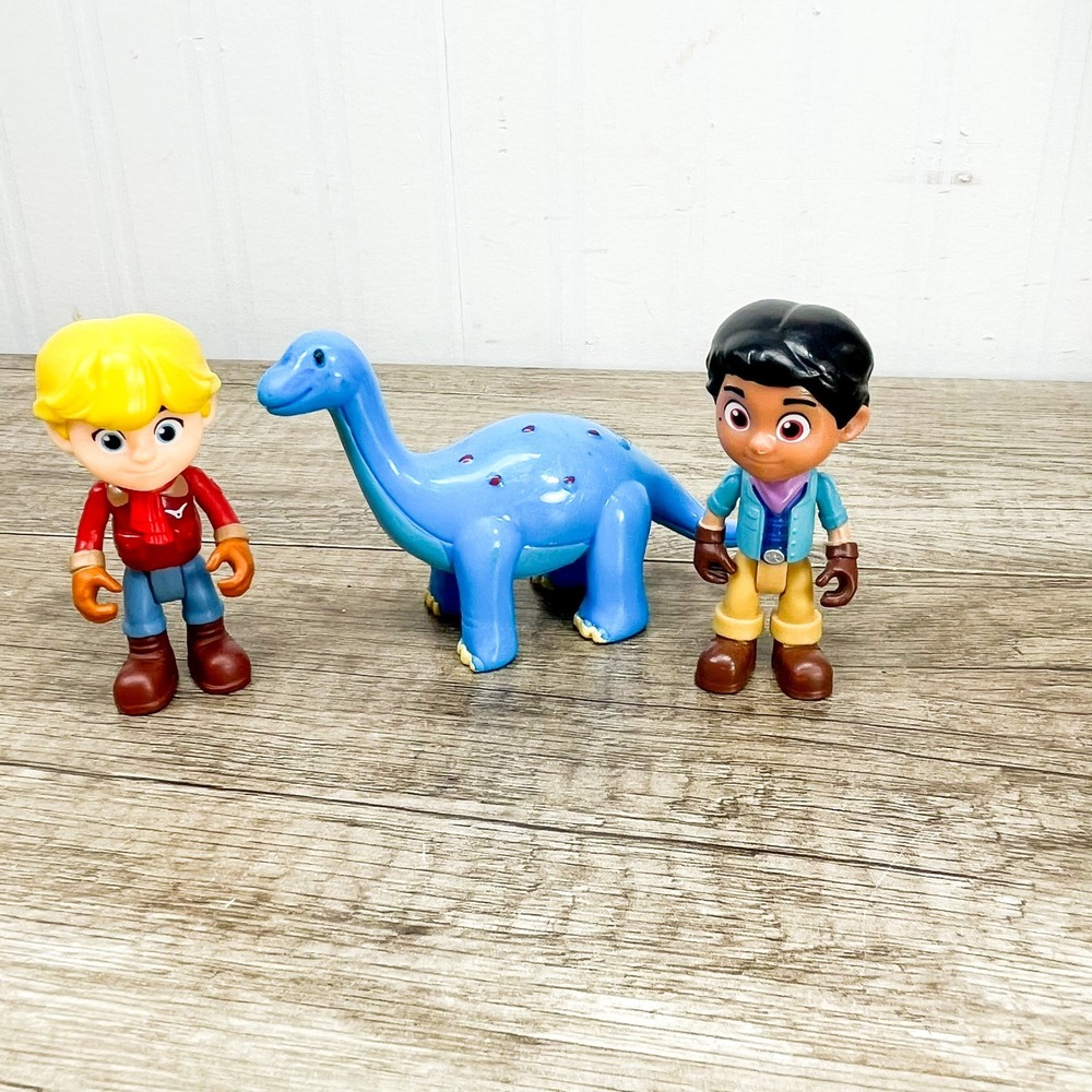 Dino Ranch Jon Miguel and Brontosaurus Blitz Action Figure Set Disney Junior